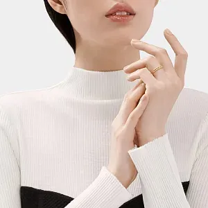 Tiffany & Co. Обручальное кольцо T True Narrow Ring in Gold with Pave Diamonds - фото 2
