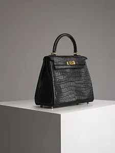 Hermès Сумка Kelly 25 Black Matt Crocodile Gold Hardware - фото 4