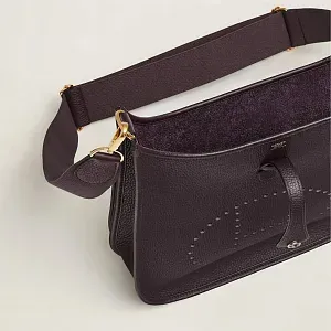 Hermès Сумка Evelyne 29 Prunoir Clemence Gold Hardware - фото 3