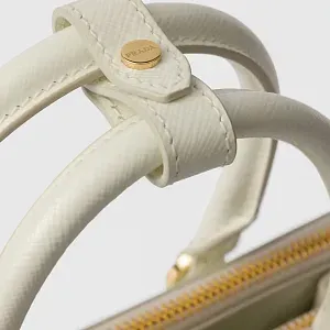 Prada Мини-сумка Galleria из лакированной сафьяновой кожи White - фото 6