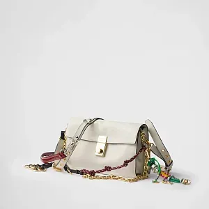 Prada Маленькая сумка Soft Sound из кожи с декоративными подвесками White - фото 5