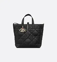 Dior Вертикальная сумка-тоут Toujours среднего формата Black - фото 1