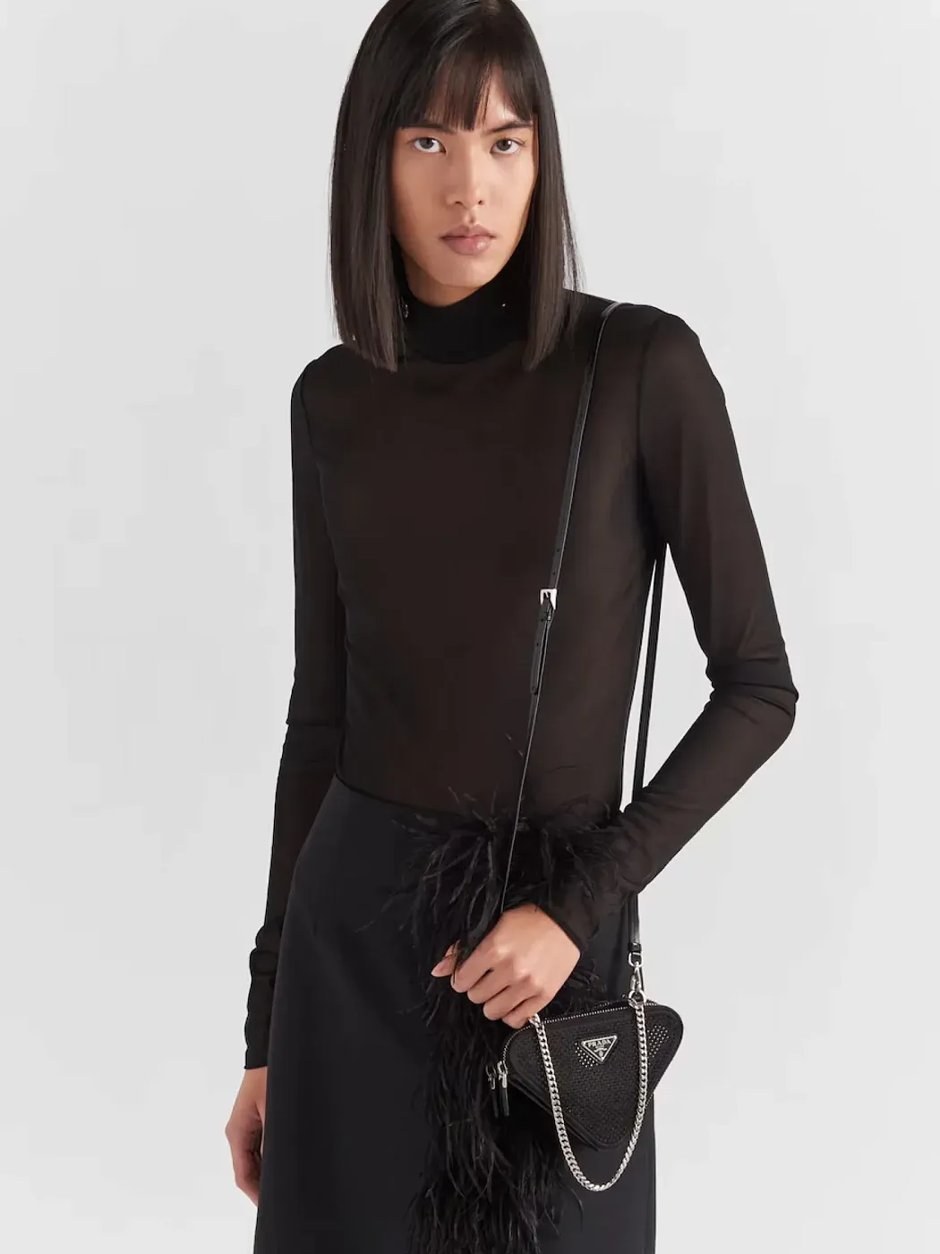 Prada Треугольная мини-сумка из атласа и кожи с декором Black - фото 7