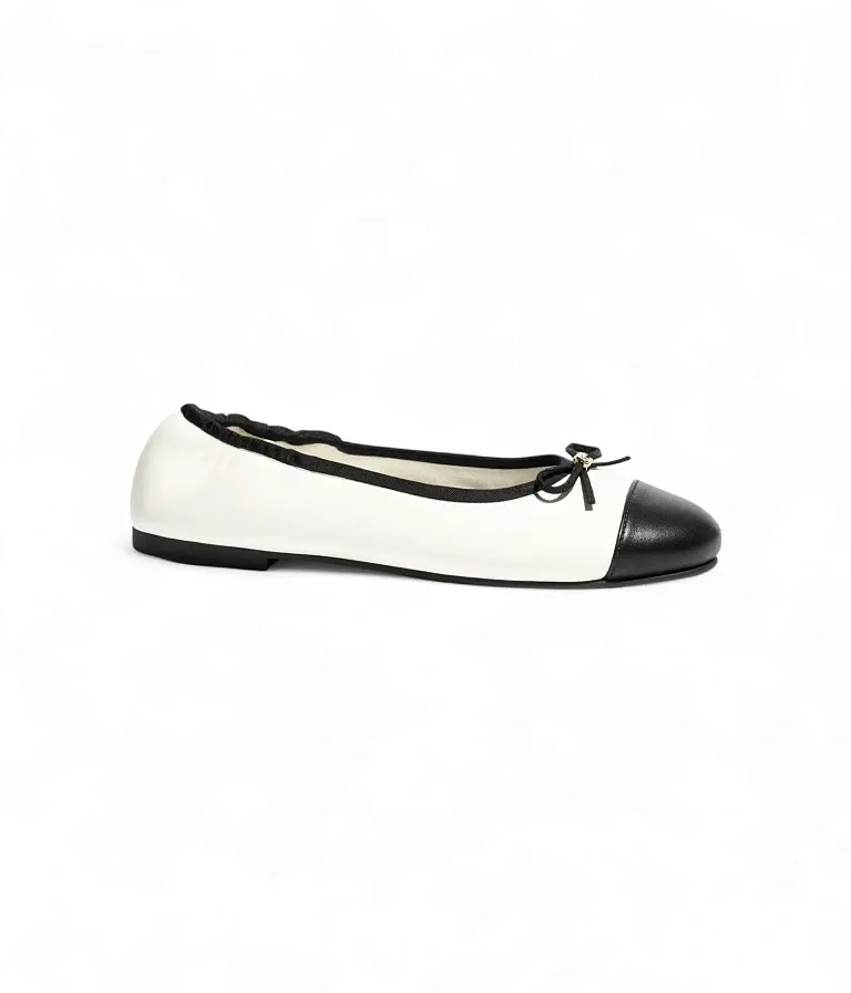 Кожаные балетки Chanel White/Black - фото 1