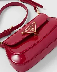 Prada Сумка из лакированной кожи Red - фото 5