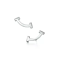 Tiffany & Co. Серьги T Smile Mini Earrings White Gold - фото 1