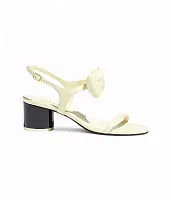 Chanel Кожаные сандалии Light Yellow - фото 1