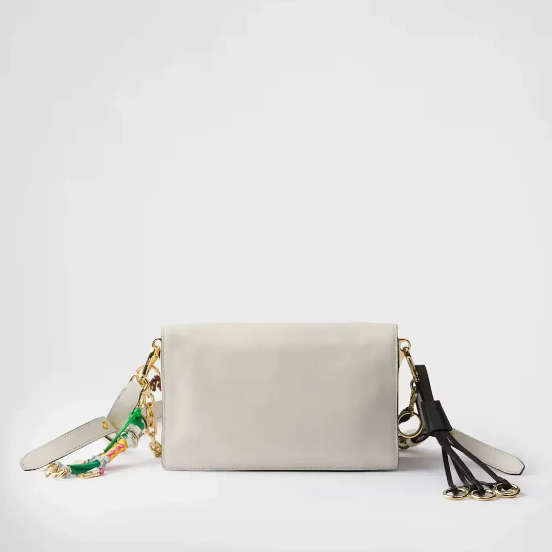 Prada Маленькая сумка Soft Sound из кожи с декоративными подвесками White - фото 3