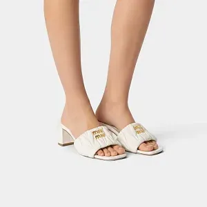 Miu Miu Босоножки Matelasse White - фото 2