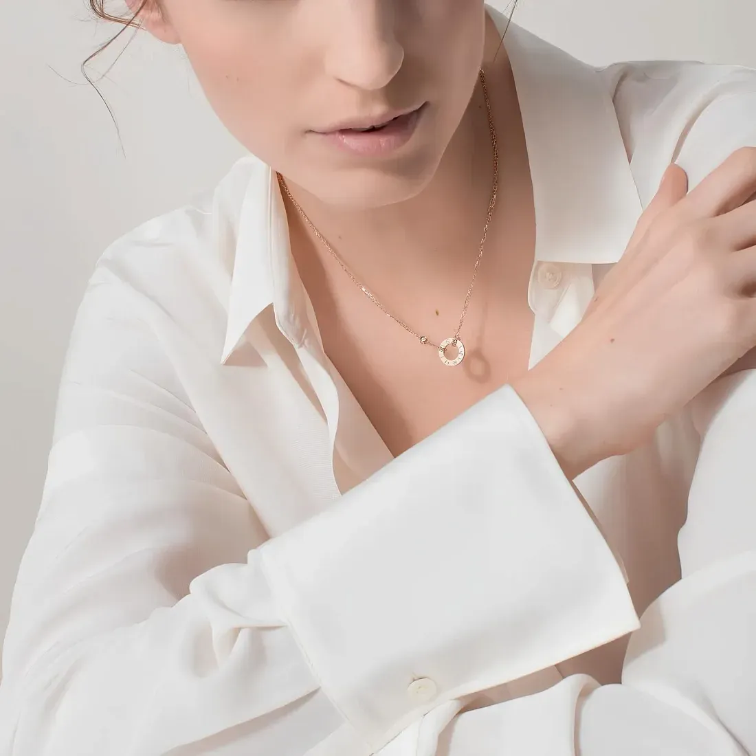 Cartier Кулон Love, 2 diamonds Rose Gold - фото 2