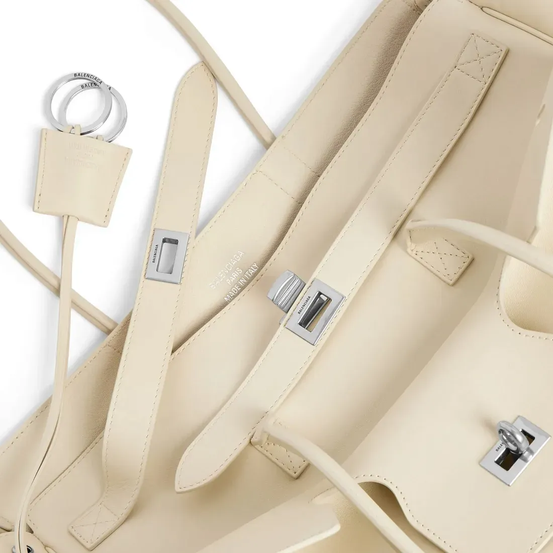 Balenciaga Сумка Bel Air среднего формата Soya - фото 6