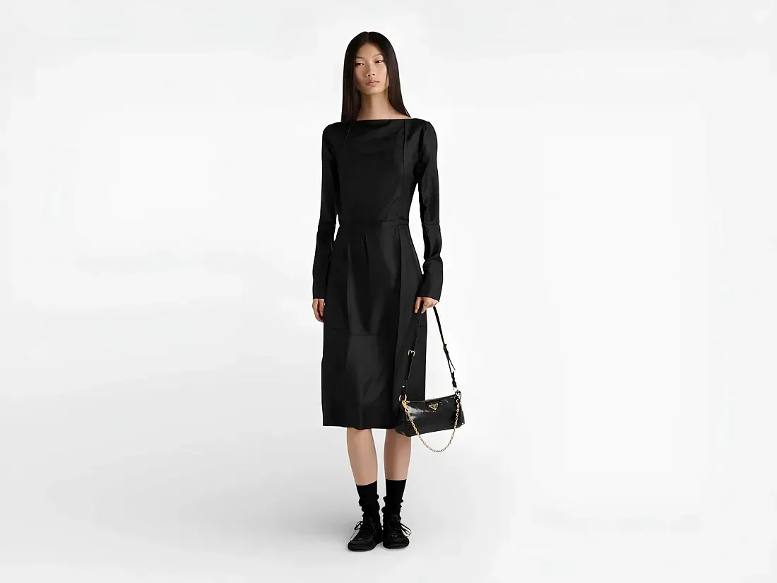 Prada Сумка средняя Re-Edition 2002 Black - фото 2
