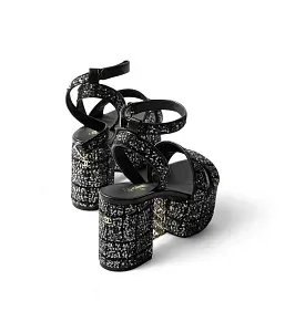 Chanel Твидовые сандалии White / Black - фото 5