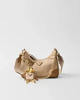 Prada Сумка Re-Edition 2005 Re-Nylon и Saffiano из кожи с подвеской Camel/Caramel - фото 1