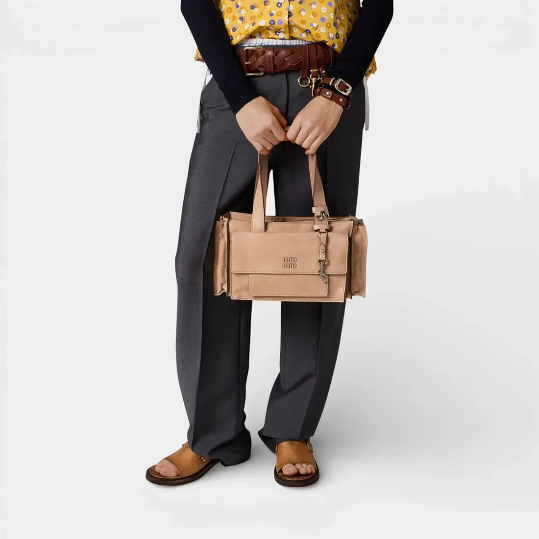 Miu Miu Сумка Utilitaire Sand Beige - фото 4