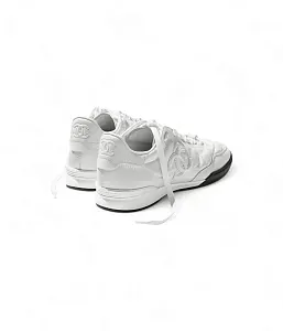 Chanel Кожаные кроссовки White - фото 2