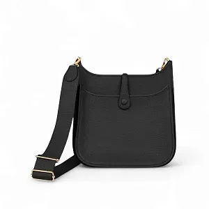 Hermès Сумка Evelyne 29 Black Clemence Gold Hardware - фото 2