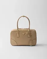 Prada Re-Edition 1978 средняя сумка из нейлона Re-Nylon и кожи Saffiano с двумя ручками Camel Brown - фото 1