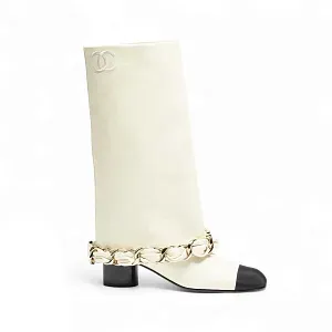 Chanel Кожаные сапоги Ivory/Black - фото 1