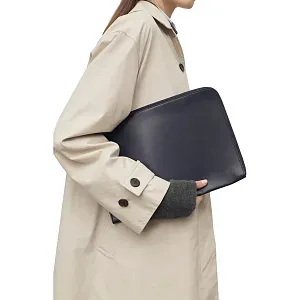 The Row Сумка Large Portfolio Wristlet Black из кожи Zaffiro - фото 2