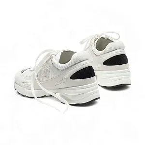 Chanel Тканевые кроссовки White / Black - фото 2