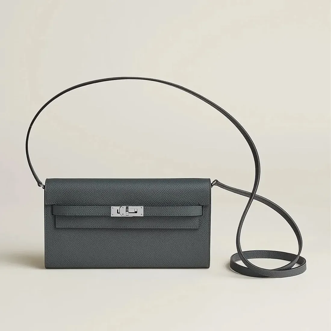 Hermès Кошелек Kelly To Go Gris Misty Jaune Milton Prunoir Epsom Palladium Hardware - фото 4