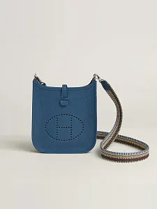 Hermès Сумка Evelyne 16 Bleu Tie Clemence Palladium Hardware - фото 1