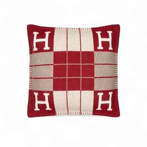 Hermès Подушка Avalon 52 см Ecru Rouge H - фото 1