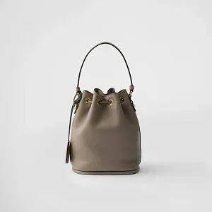 Prada Кожаная мини-сумка Clay - фото 3