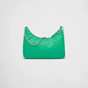Prada Сумка Re-Edition 2005 из Re-Nylon Mint Green - фото 4