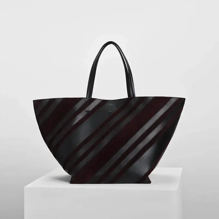 Сумка Cabas Phoebe Philo Black/Oxblood - фото 1