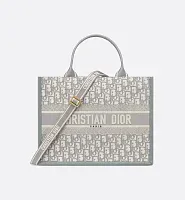 Dior Сумка Book Tote среднего формата Gray - фото 1