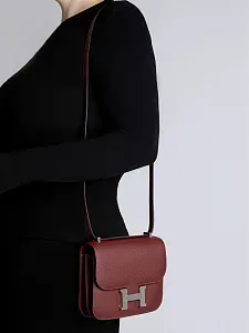 Hermès Сумка Constance 18 Mini Rouge H Epsom Palladium Hardware - фото 2