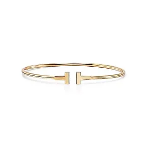Tiffany & Co. Браслет T Narrow Wire Bracelet Yellow Gold - фото 1