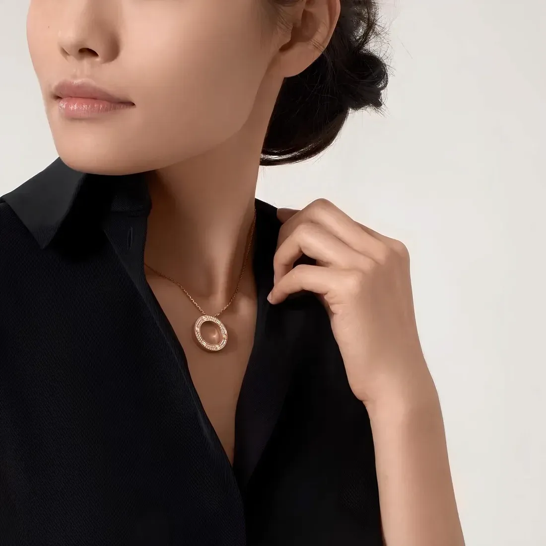 Cartier Кулон Love, paved Rose Gold - фото 2