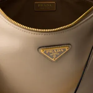 Prada Сумка на плечо Aimee Large из кожи Travertine - фото 7