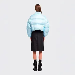 Prada Укороченный пуховик-трансформер из Re-Nylon Sky Blue - фото 5