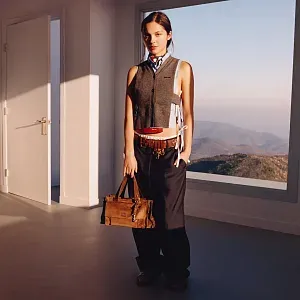 Miu Miu Сумка Utilitaire Cocoa Brown - фото 7