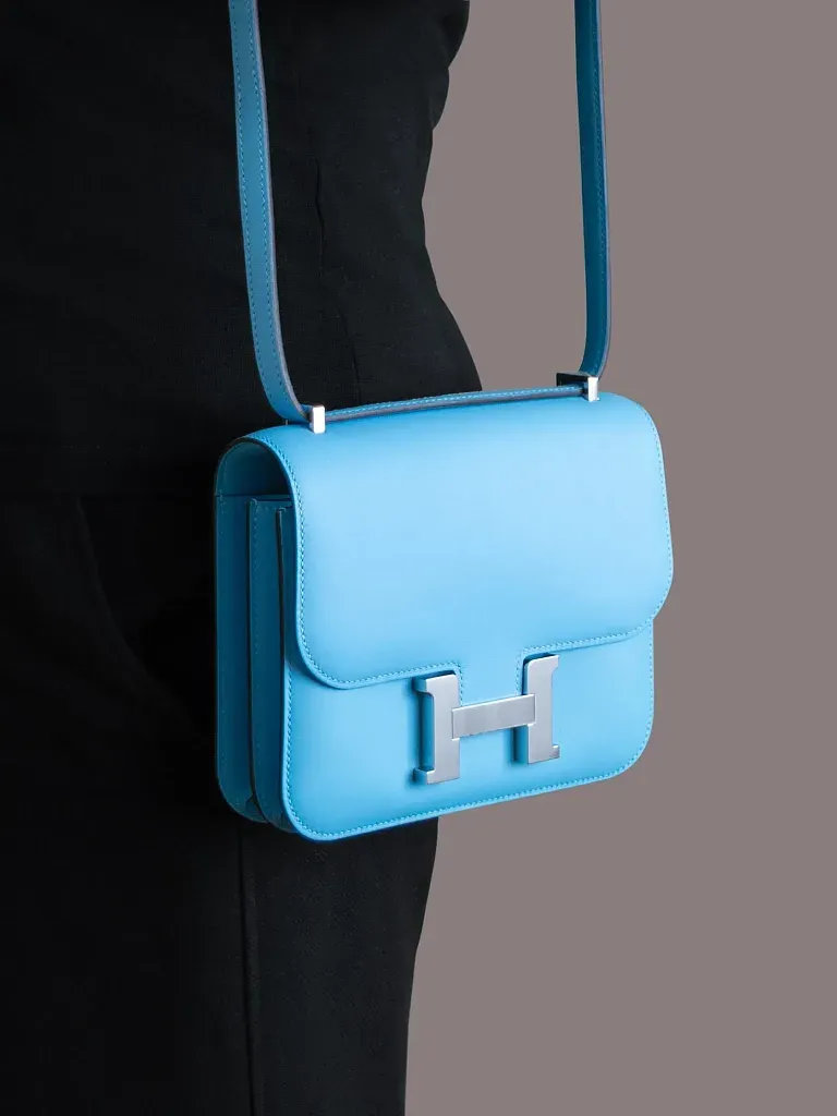 Сумка Hermes Constance 18 Mini Celeste Swift Palladium Hardware - фото 2
