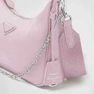 Prada Сумка Re-Edition 2005 из Re-Nylon Alabaster Pink - фото 5