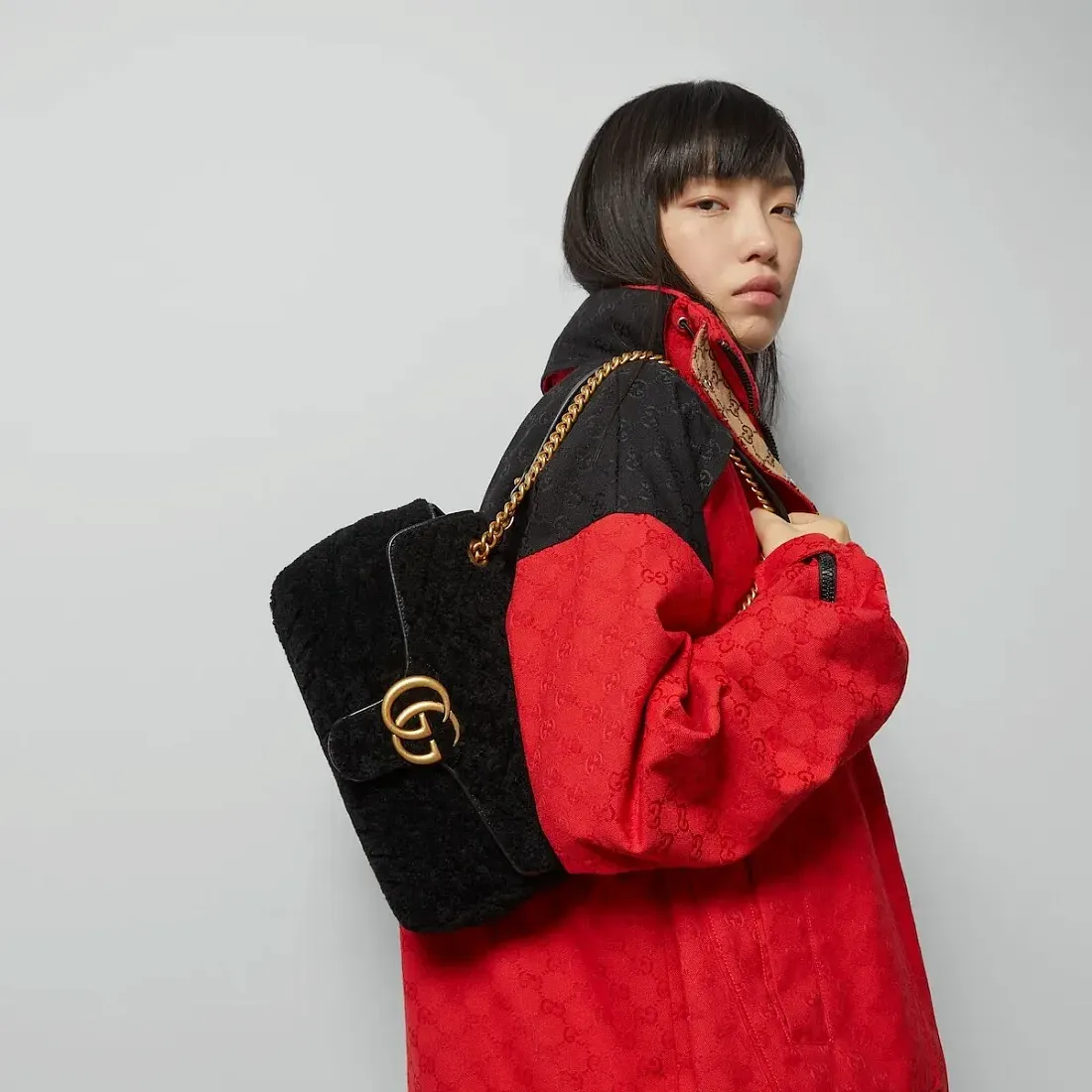 Gucci Маленькая сумка на плечо GG Marmont - фото 2