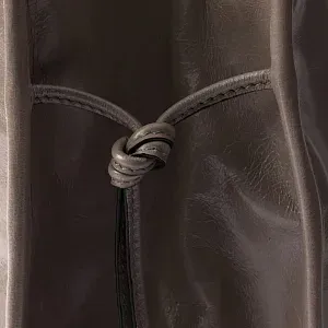 Prada Большая кожаная сумка-тоут Pewter - фото 6