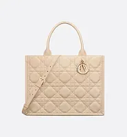Dior Сумка Book Tote calfskin среднего формата Powder Beige - фото 1