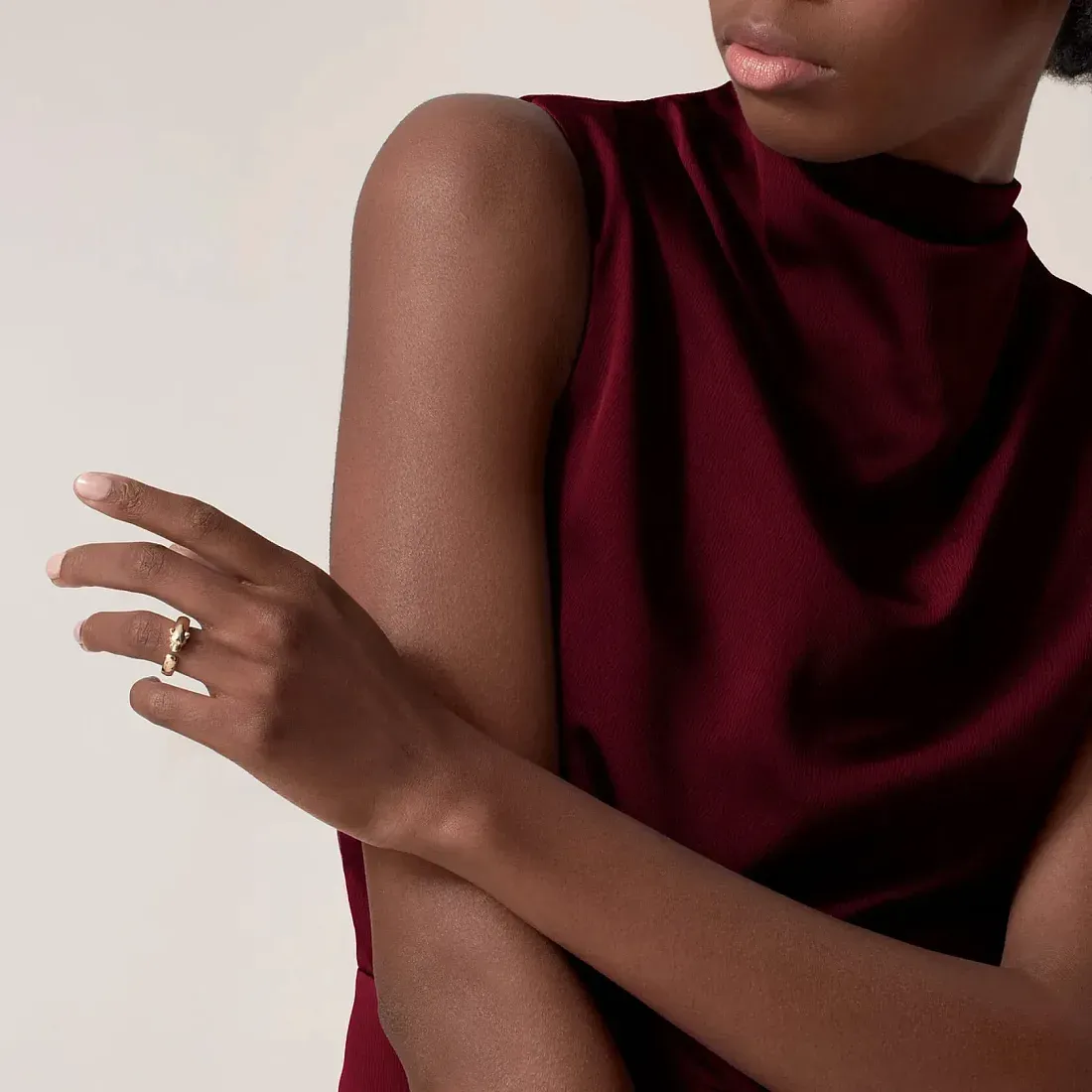 Cartier Кольцо Panthere de Small Ring Yellow Gold - фото 2