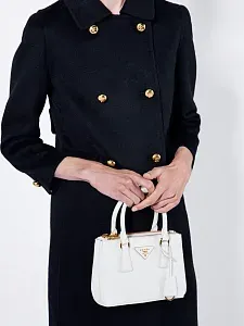 Prada Мини-сумка Galleria из сафьяновой кожи White - фото 2