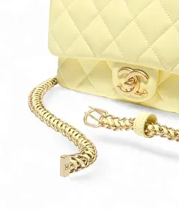 Chanel Маленькая сумка Flap - фото 4