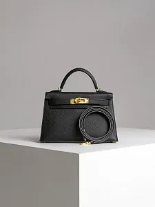 Hermès Сумка Kelly 20 Mini Black Epsom Gold Hardware - фото 7