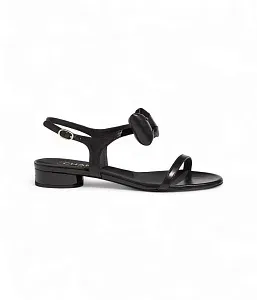 Chanel Кожаные сандалии Black - фото 1