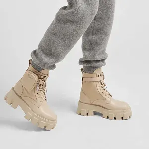 Prada Ботинки Monolith из кожи и Re-Nylon Desert Beige - фото 2