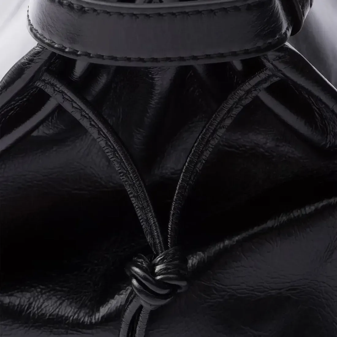 Prada Большая кожаная сумка Black - фото 5